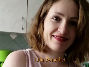 Julia_Benedict