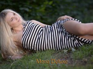 Mona_Deluxe_
