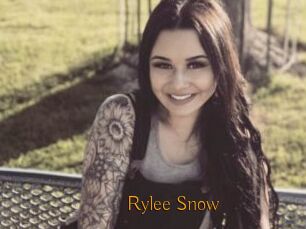 Rylee_Snow